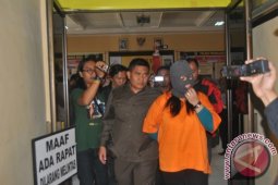 Polisi Tangkap Ibu Rumah Tangga Pengedar Sabu