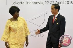 Presiden Sambut Kedatangan Perdana Kapal Ternak