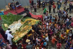 Antre Pecel Terbesar Dunia