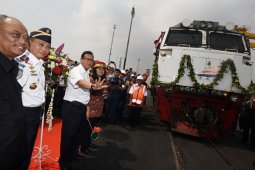 Peresmian KA Kontainer Surabaya