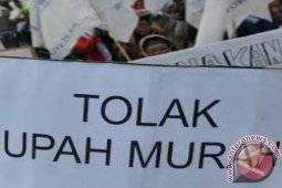Disnakertrans Perketat Pengawasan Pembayaran Gaji Sesuai UMP