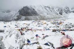 Tim pencari telusuri jejak tiga WNI di Himalaya