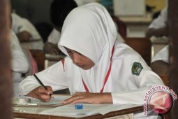 Dua Personel Polisi Jaga UN Tiap Sekolah