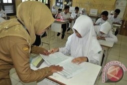 UN SMP di Banda Aceh Berlangsung Lancar