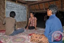Nurul Anam, remaja tidak bisa baca tulis