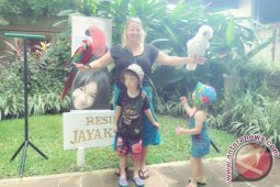Hotel Club Bali Suite &acirc;&euro;&tilde;Dikunjungi&acirc;&euro;&trade; Burung Makao dan Kakak Tua