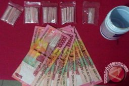 Polsek Satui Tangkap Pengedar Sabu