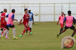 BARITO VS PWI