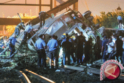 Kereta Yang Tergelincir di Philadelphia Kecepatannya Dua Kali Lipat Dari Batas