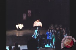 Teater Lawang Lakonkan "Pambakal Ibad"