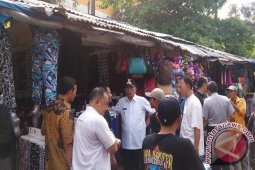 Wawako Temukan Pratek Jual-Beli TPS Kebon Kembang