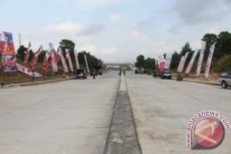 Bertekad Tuntaskan Jalan Tol Samarinda-Balikpapan