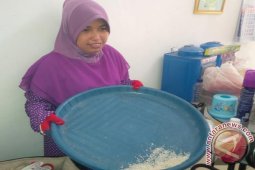 Polresta Bekasi Periksa 20 Saksi Beras Plastik