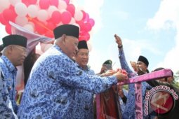 Menteri Kominfo Canangkan "Gebyar"