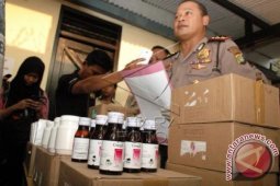 Dinkes Bekasi Segera Musnahkan Temuan Obat Kadaluarsa