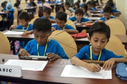 12 Siswa Wakili Maluku ke Kejuaraan Sempoa