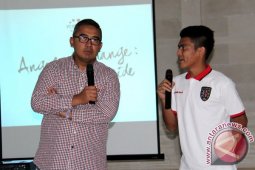 Farhan Motivasi BUP Ditengah Kisruh PSSI-Menpora