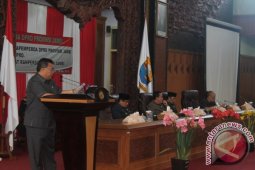 DPRD Provinsi Jambi terima nota Ranperda eksekutif
