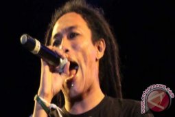 Nanoe Biroe Luncurkan Album Kemanusiaan