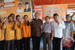 Adi Darma Kembalikan Formulir Bacawali ke Hanura