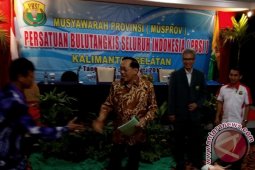 Anton Gunadi Terpilih Lagi Ketum PBSI