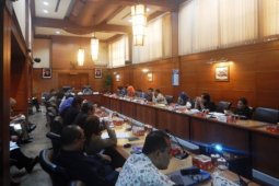 Wagub Jatim-Komisi IX