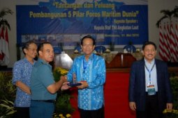 Seminar TNI AL