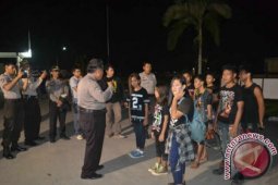 Polres Sambas Amankan Tiga Pasangan Mesum