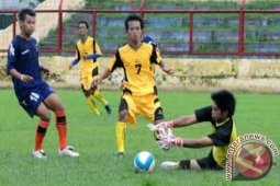 Empat daerah protes panitia sepakbola Porprov