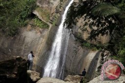 Wisata Air Terjun Curug Bang Trenggalek