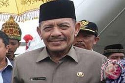 Bupati Nagan Raya Siap Dikritik