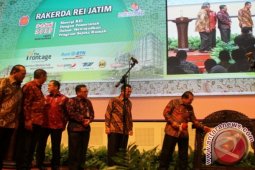 Soekarwo: Jangan Sampai "Sejuta Rumah" Tidak Laku