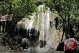 Air Terjun Grojokan Sewu