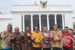 Dua Sekolah Gresik Raih Penghargaan Nasional