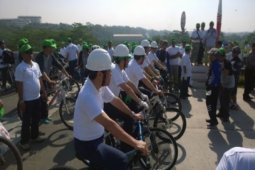 Indocement Tanam 1.500 Pohon Di Gunung Putri