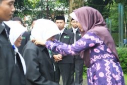 Guru Kubu Raya Raih Jamilah Sampara Award