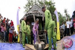 "Nujuh Jerami" Ungkapkan Syukur Petani Babel