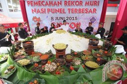 Nasi Punel Khas Pasuruan Raih Rekor MURI