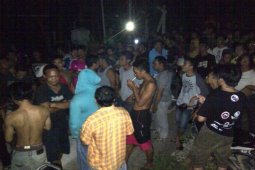 Warga Sambas Protes Pemadaman Listrik PLN
