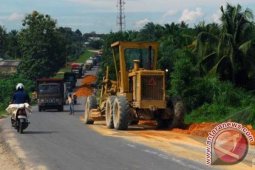 Bersiap Mudik "Off Road" Di Jalintim Sumatera