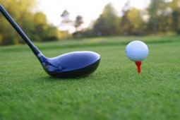 Turnamen Memorial PGA Tour lengkapi penonton chip penjaga jarak