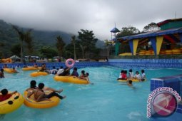 Kejari Sungailiat Selidiki Proyek Rehap Kolam Renang
