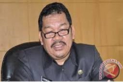 Tersangka korupsi  PBAQ kembalikan uang ke jaksa