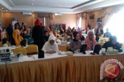 Cahaya Hijaber Ketapang gelar Beauty Class