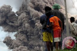 Gunung Sinabung Meletus