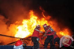 Panti Asuhan di Jambi ludes terbakar
