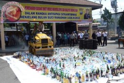 Polres Jember Musnahkan Ribuan Miras dan Narkoba