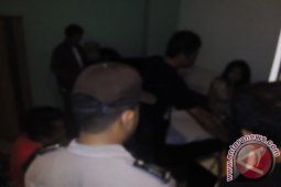Razia "Pekat" Jaring Tiga Pasangan Di Losmen