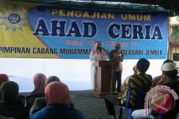 Syekh dari Palestina Berdakwah di Jember
