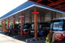 Puluhan Awak Bus AKDP Tulungagung Mogok Kerja